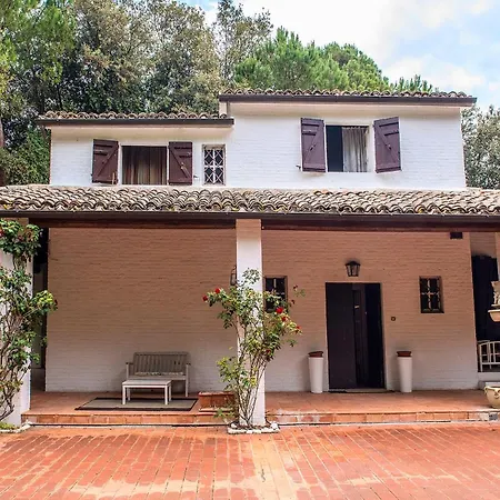Apartment La Colombara - Offagna, Meravigliosa Con Piscina Offagna